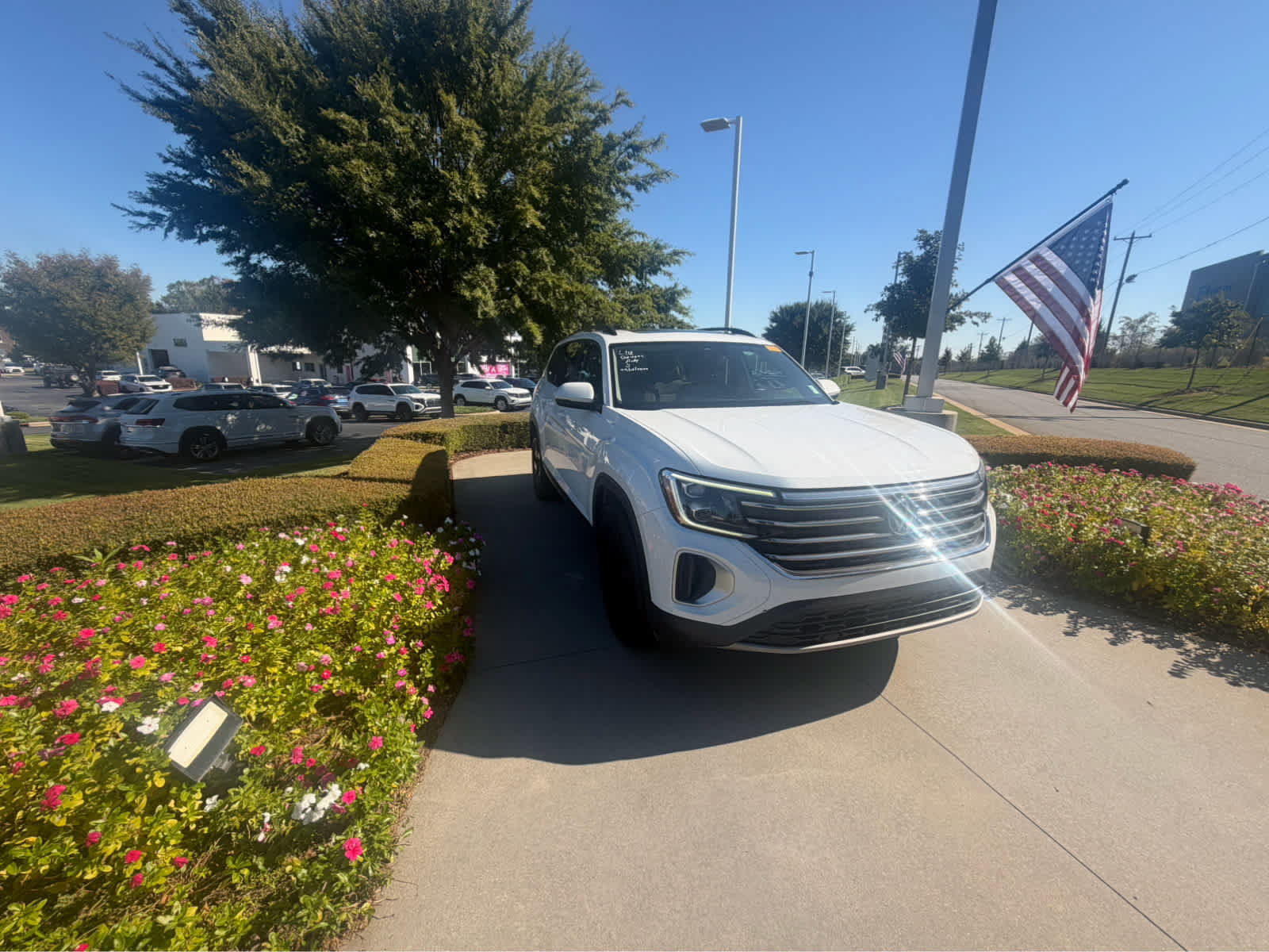 2024 Volkswagen Atlas 2.0T SE w/Technology SUV