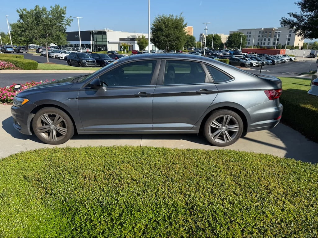 Used 2020 Volkswagen Jetta 1.4T R-Line w/SULEV Sedan