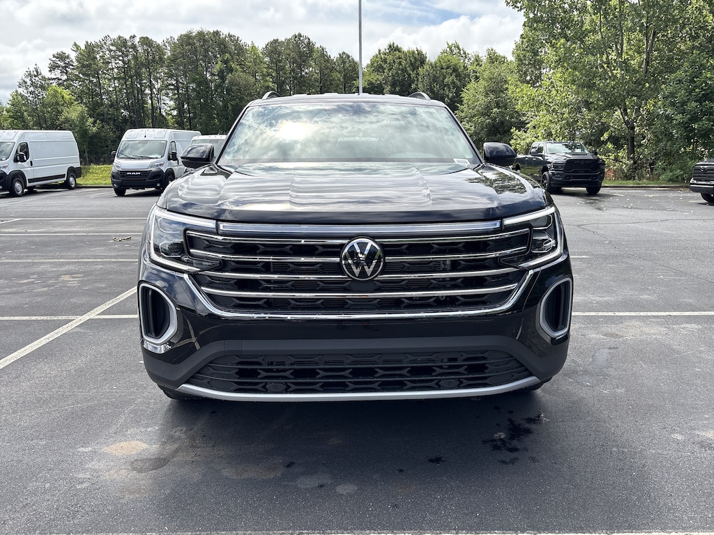 New 2026 Volkswagen Atlas SE SUV