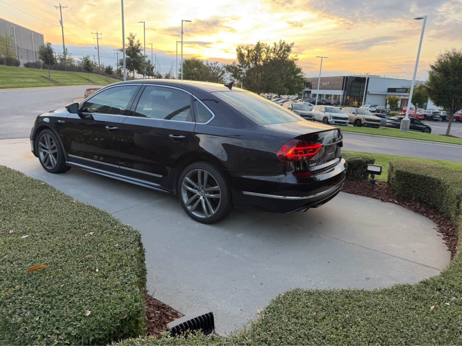 2019 Volkswagen Passat 2.0T SE R-Line