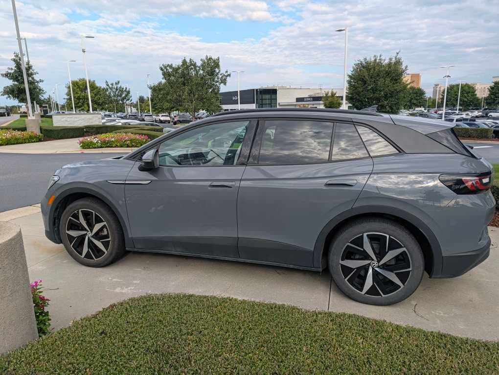 2023 Volkswagen ID.4 S