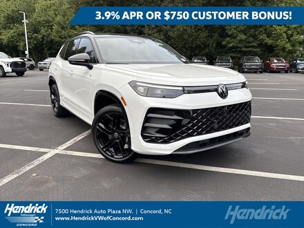2025 Volkswagen Tiguan 2.0T SE R-Line Black SUV