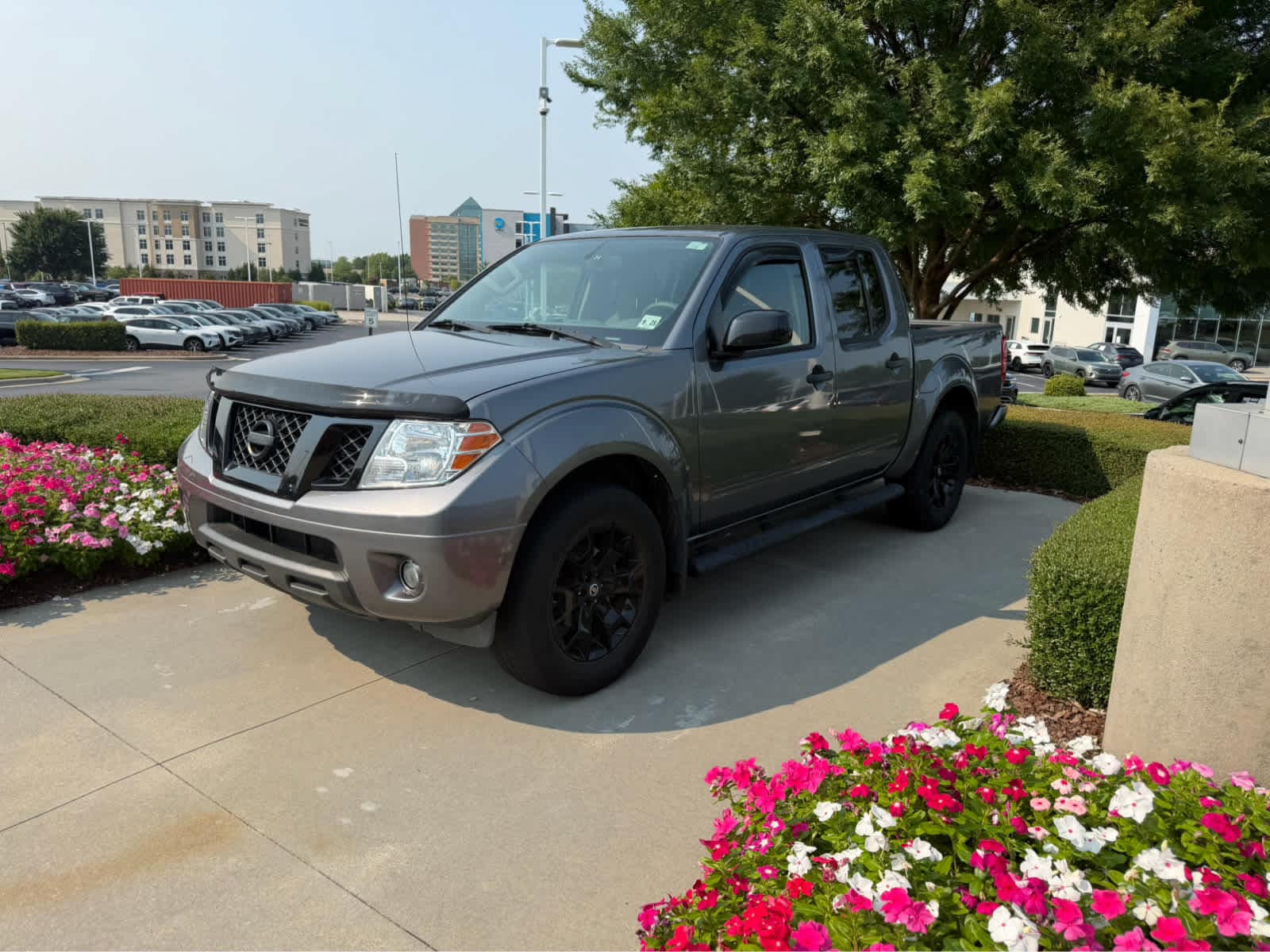 Nissan Frontier SV