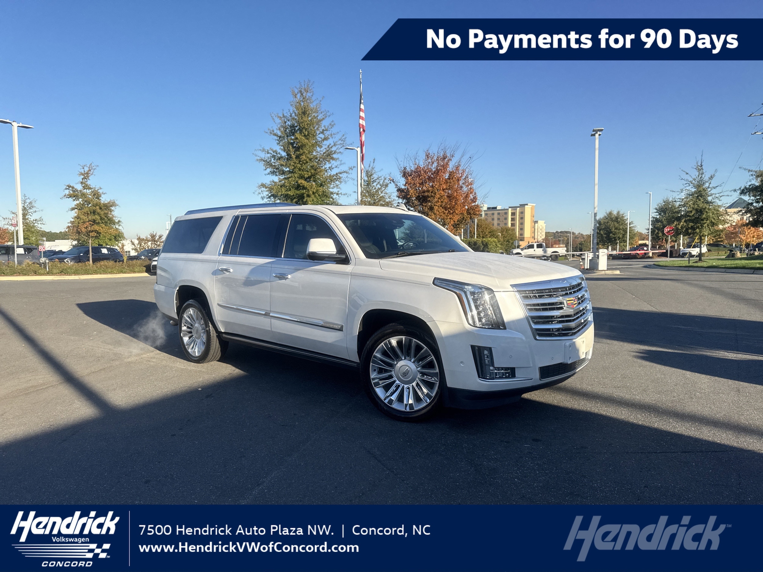 2017 Cadillac Escalade ESV Platinum's photo