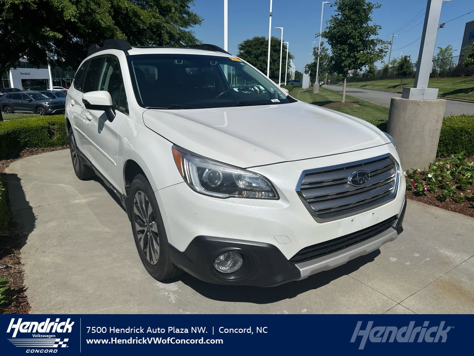 2017 Subaru Outback 2.5i Limited's photo