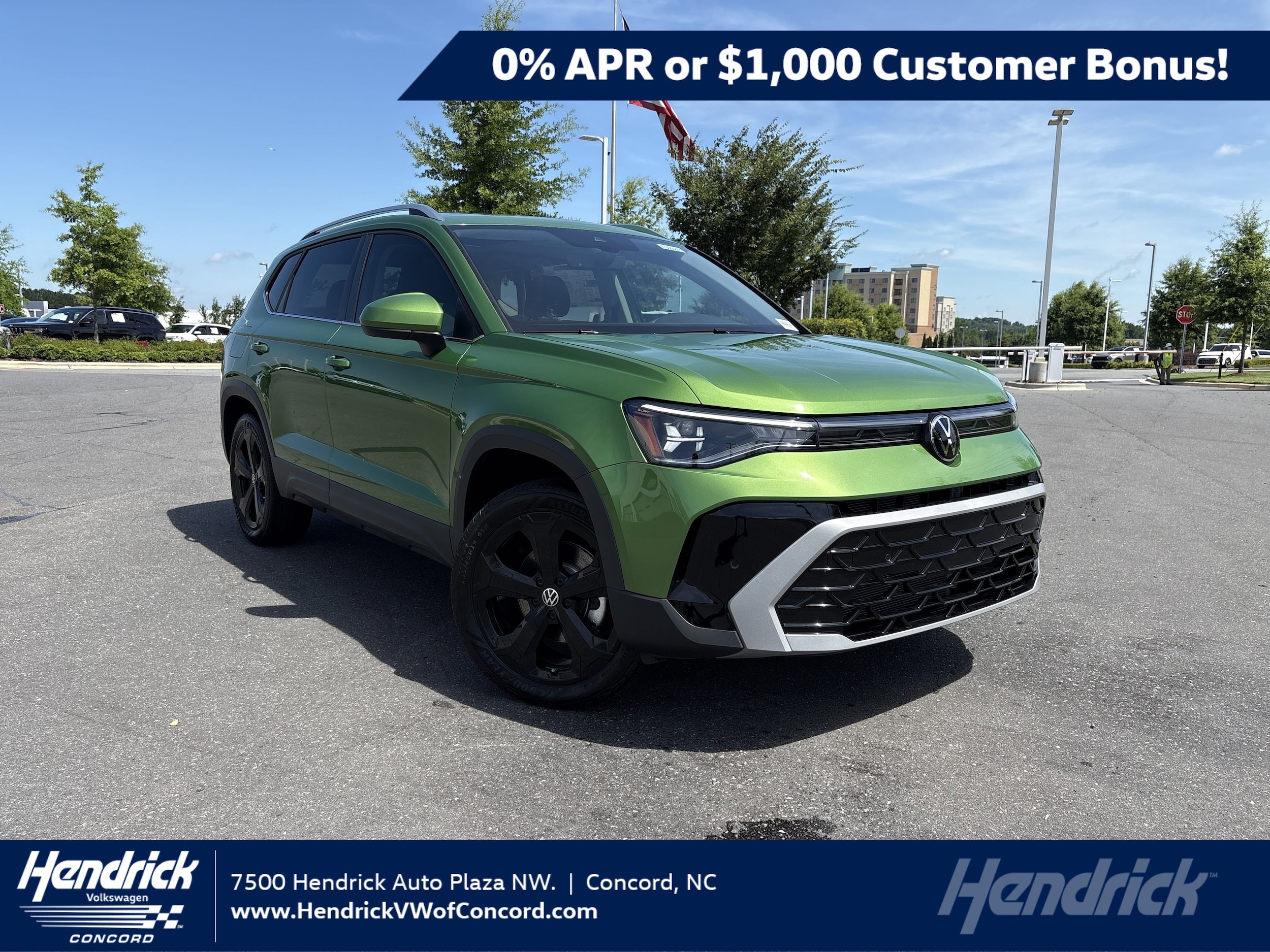 2025 Volkswagen Taos SEL's photo