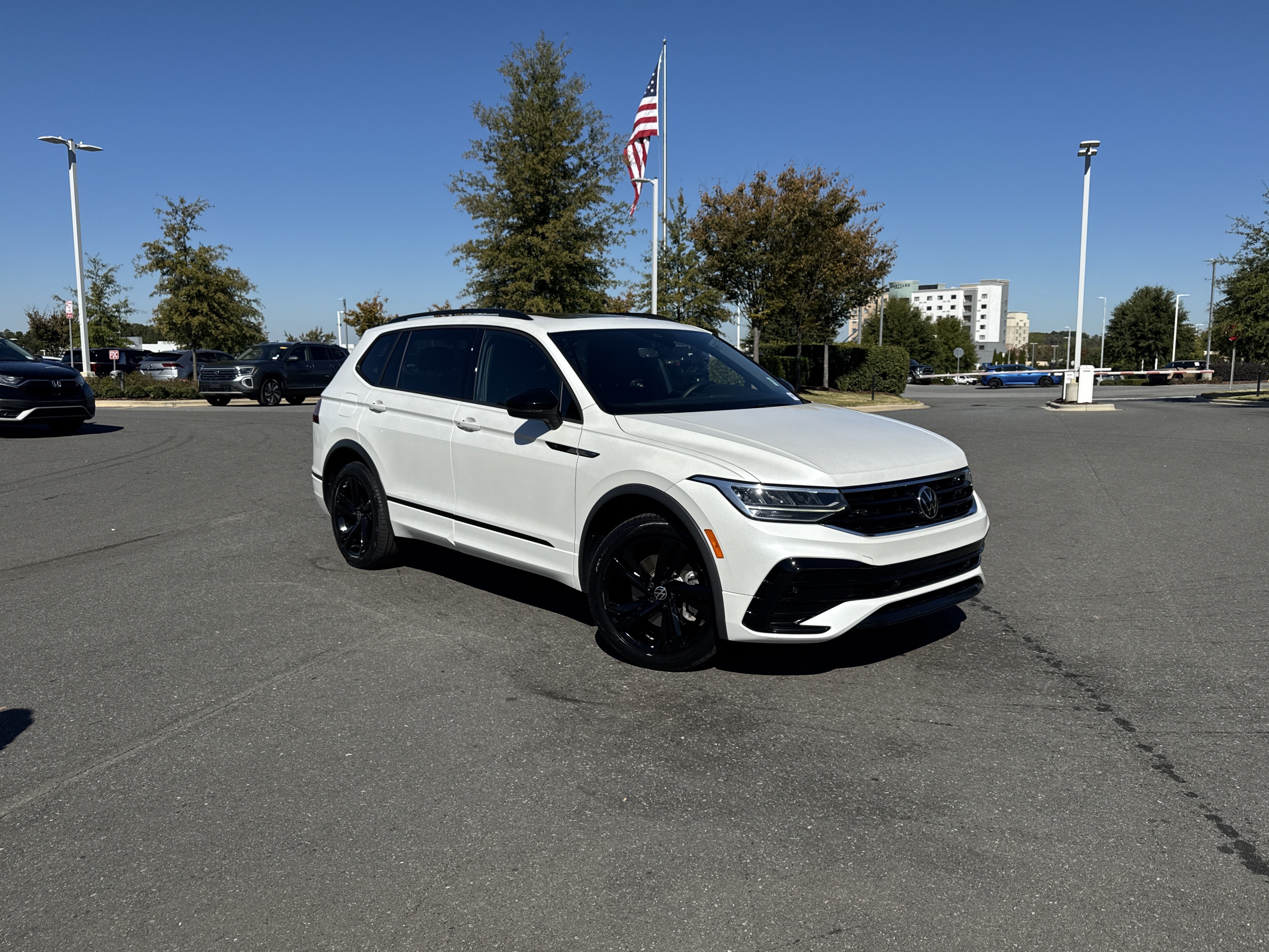 Certified 2023 Volkswagen Tiguan 2.0T SE R-Line Black SUV