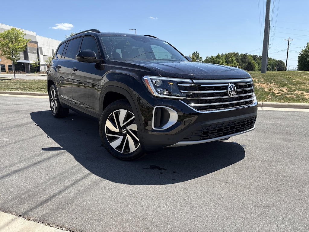 New 2026 Volkswagen Atlas 2.0T SE w/Technology SUV