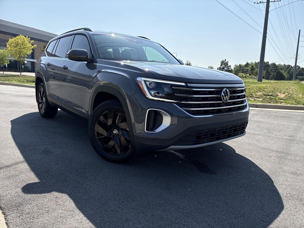 New 2026 Volkswagen Atlas 2.0T SE w/Technology SUV