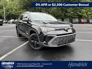 2025 Volkswagen Taos 1.5T SE Black SUV