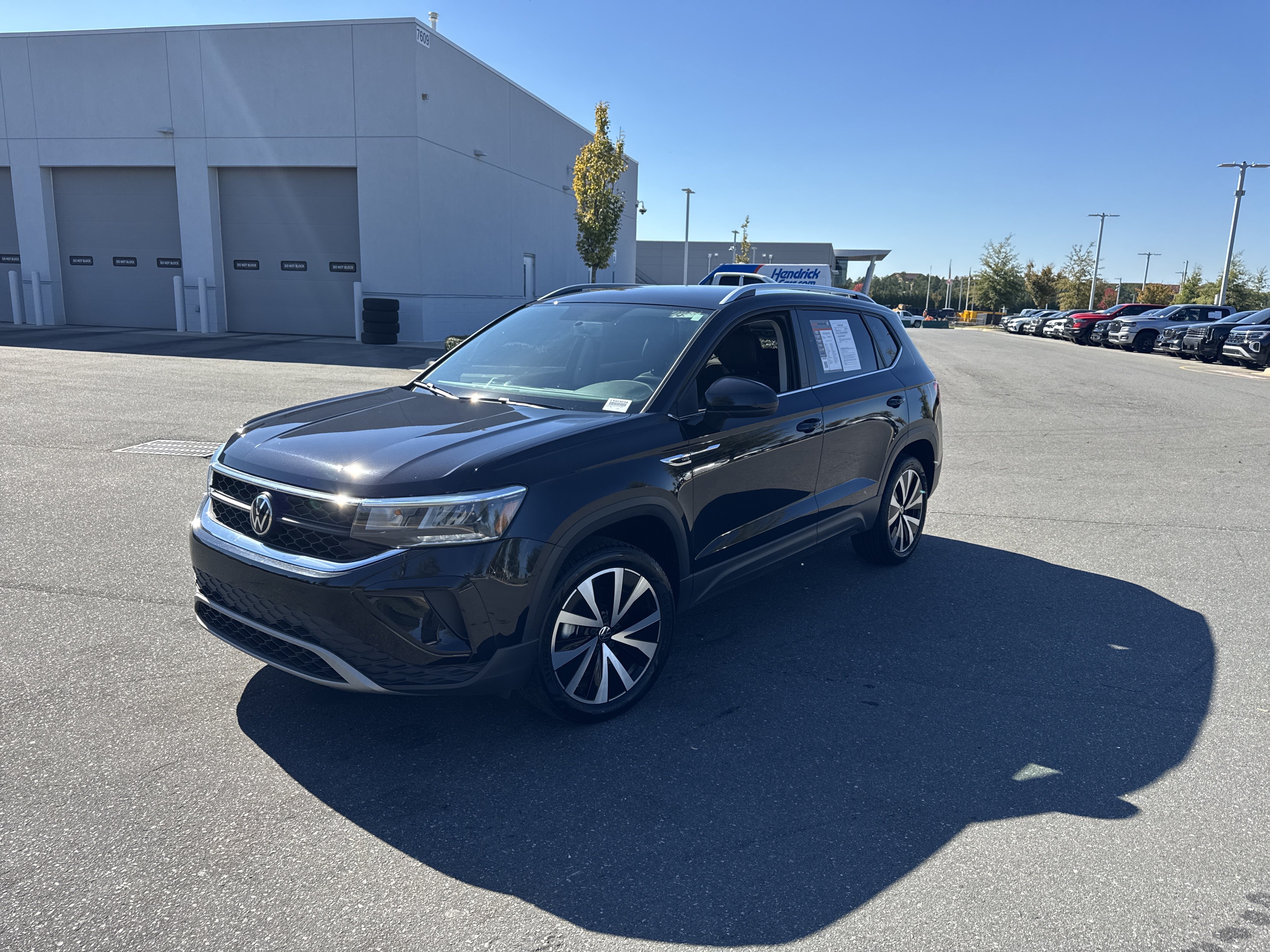 Used 2022 Volkswagen Taos 1.5T SE SUV