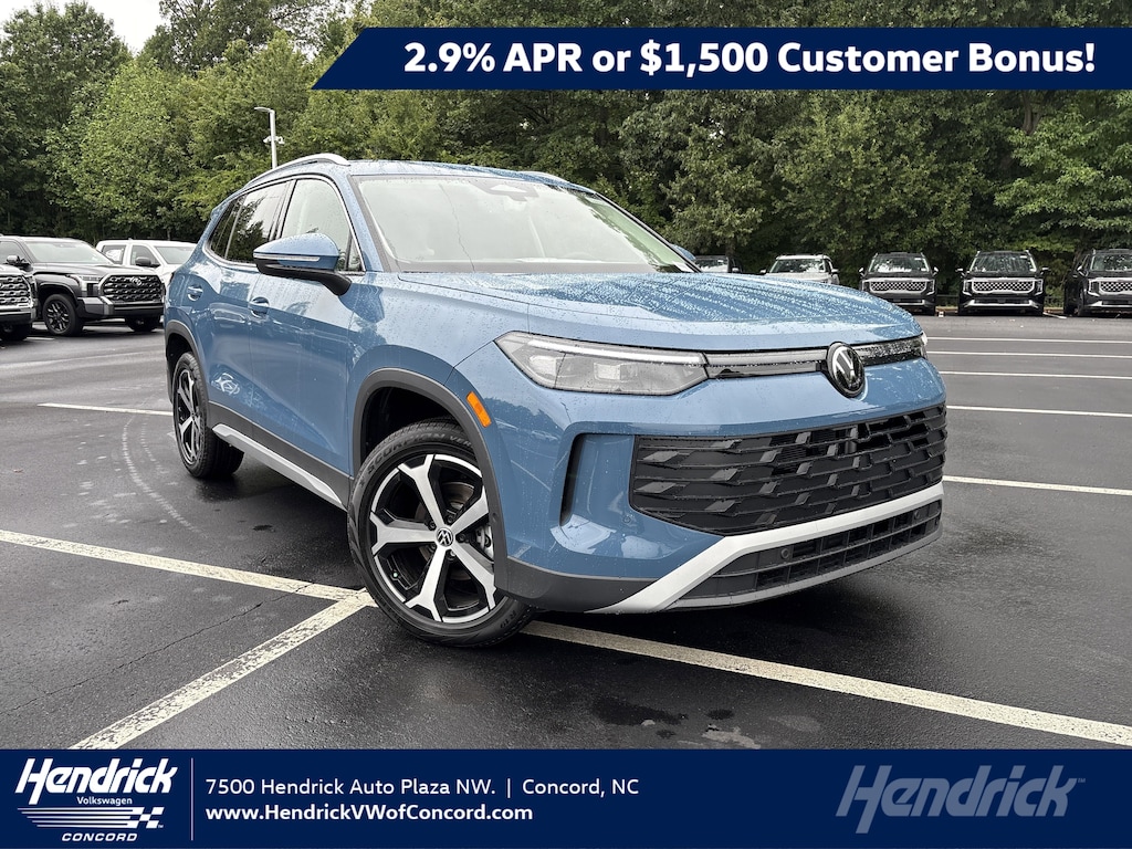 New 2025 Volkswagen Tiguan 2.0T SE SUV