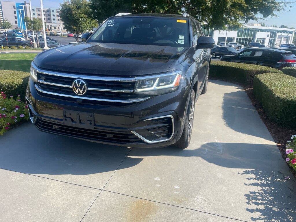 Used 2022 Volkswagen Atlas Cross Sport 3.6L V6 SEL Premium R-Line SUV