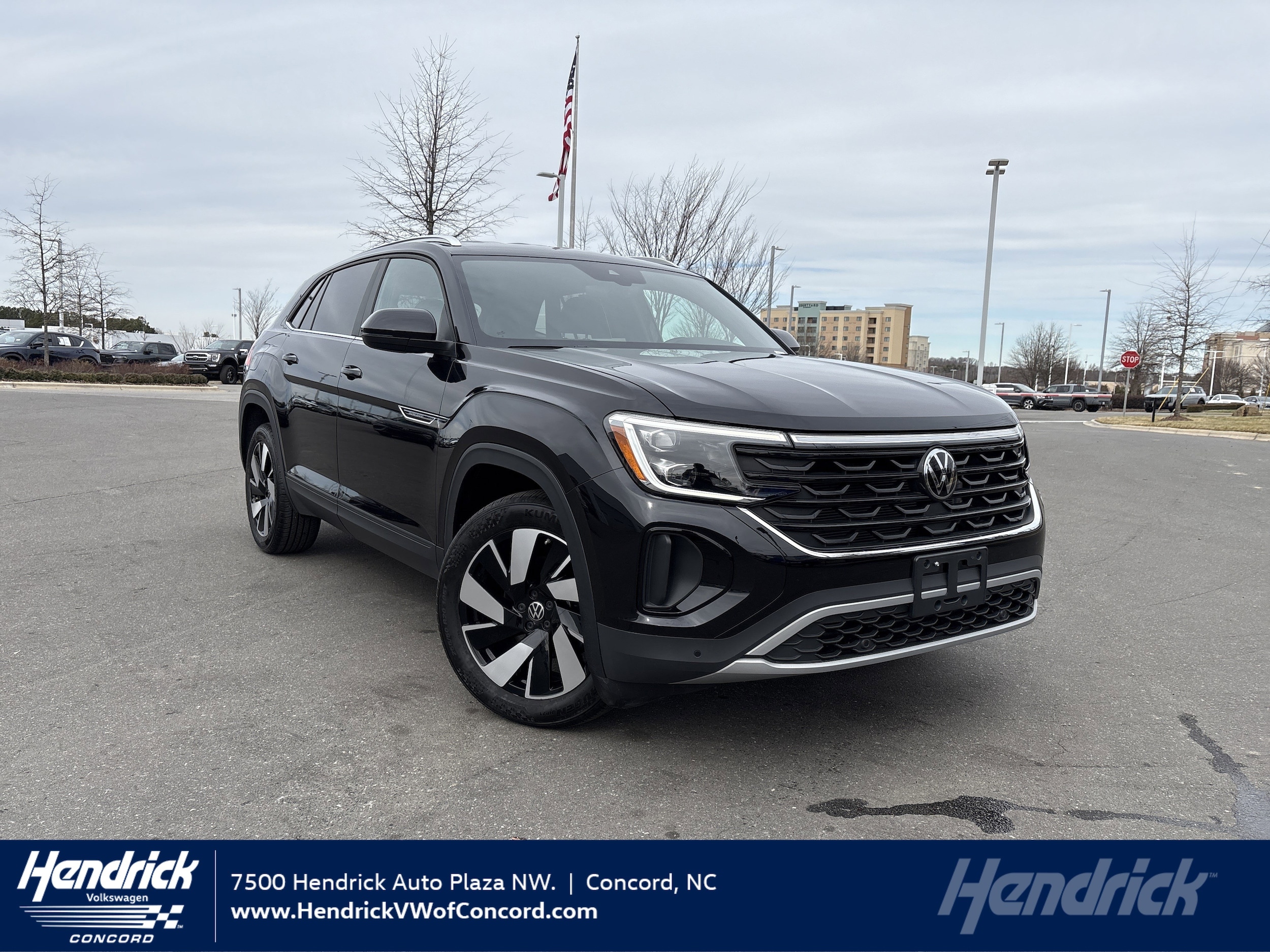 2024 Volkswagen Atlas Cross Sport SE w/Tech