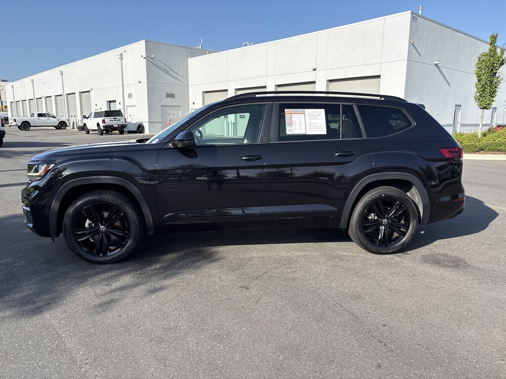 Certified 2023 Volkswagen Atlas 3.6L V6 SEL R-Line Black SUV