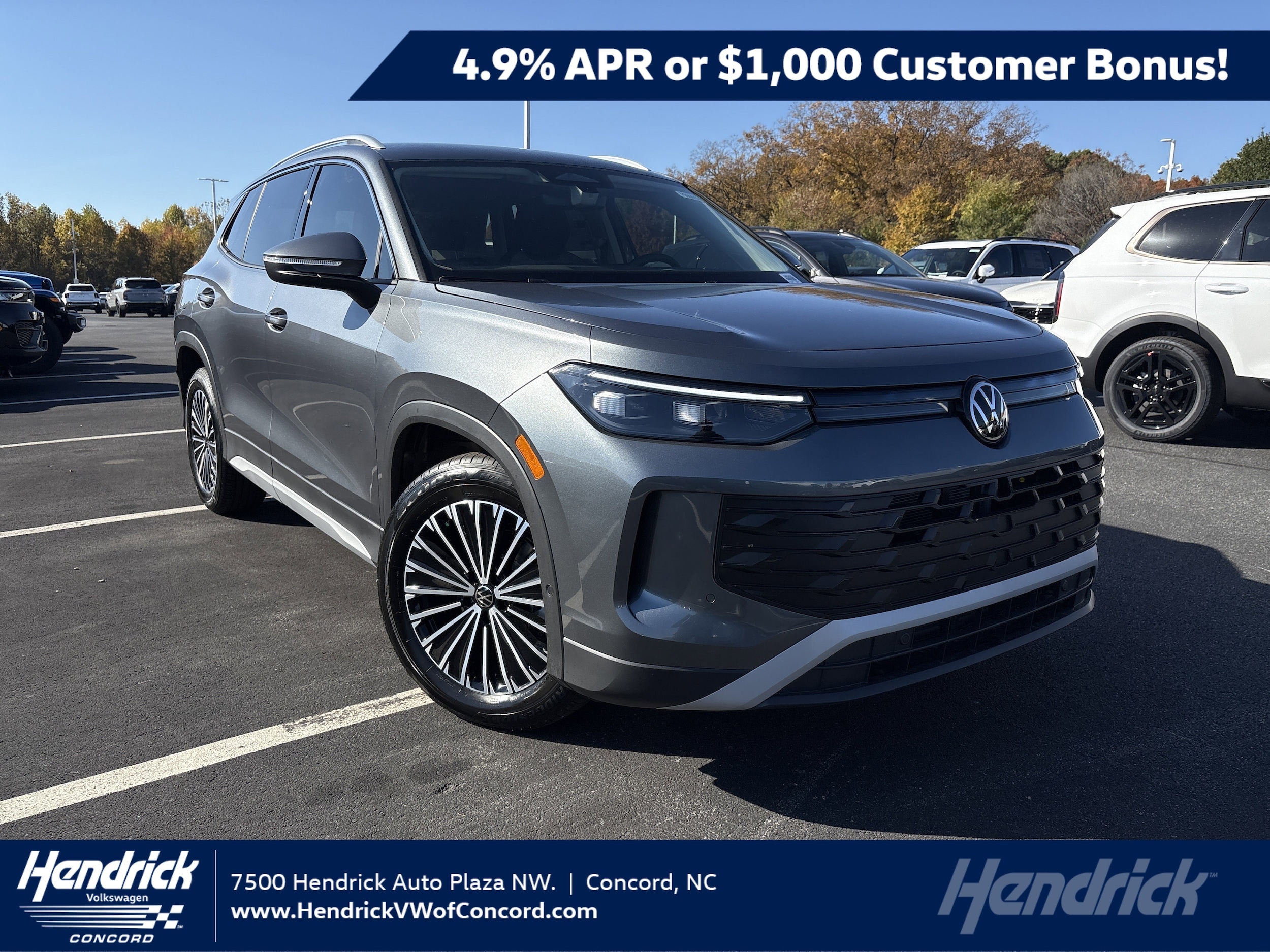 2026 Volkswagen Tiguan S's photo