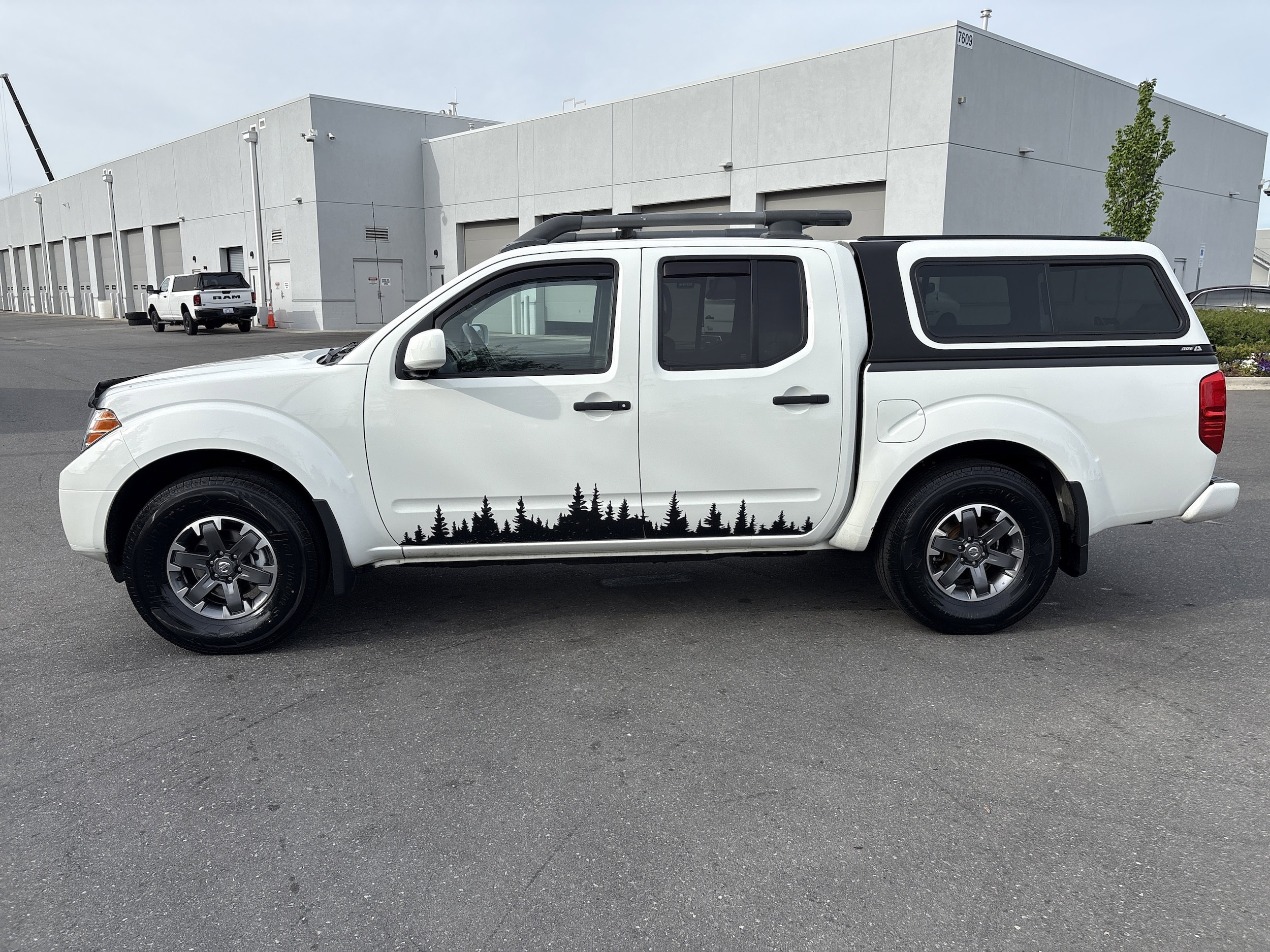 2020 Nissan Frontier PRO-4X photo 5