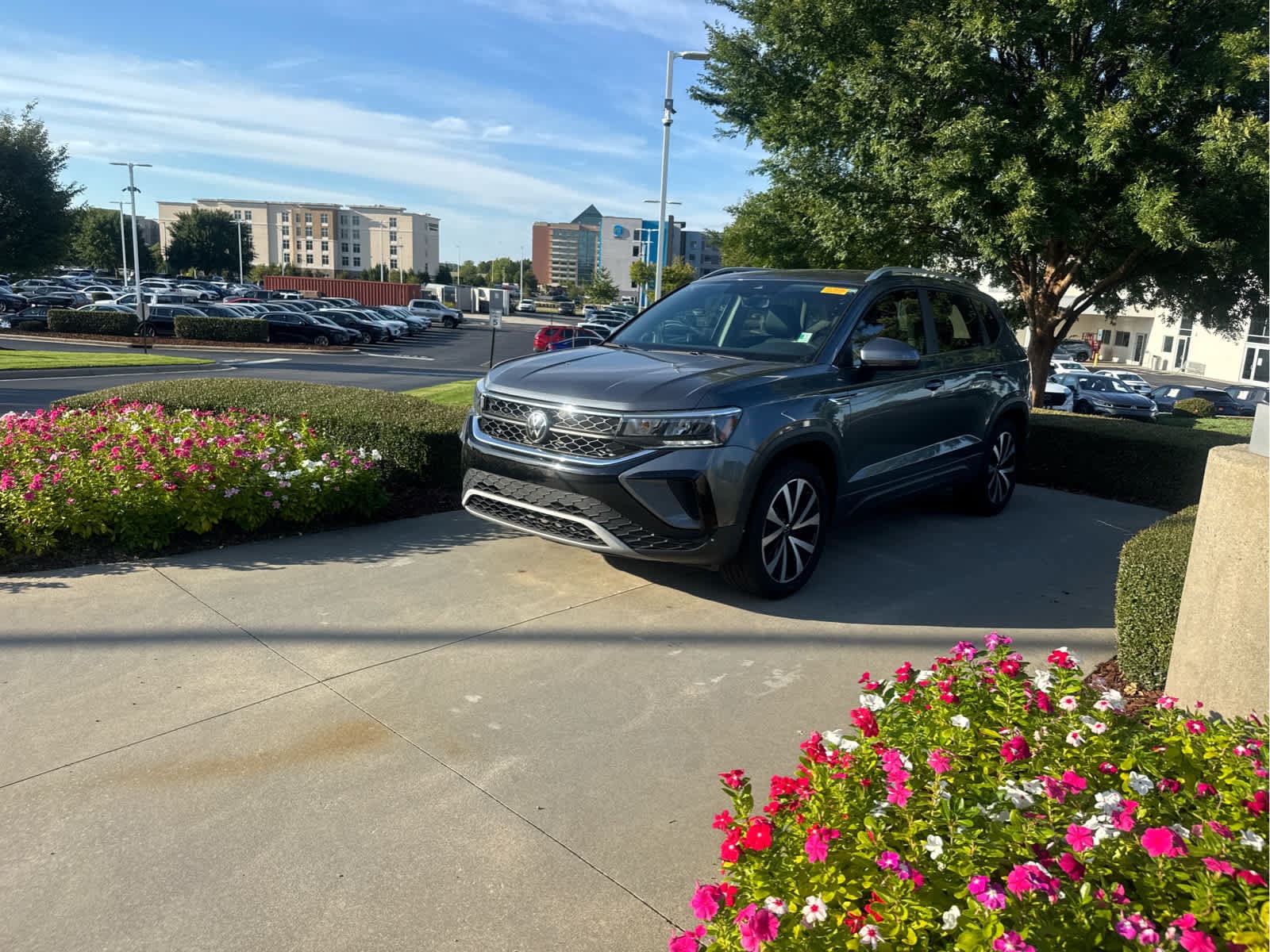 2023 Volkswagen Taos 1.5T SE