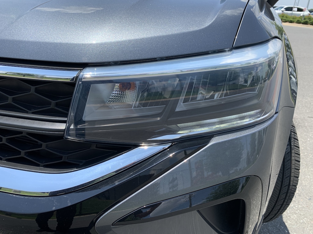 Certified 2023 Volkswagen Taos 1.5T SE SUV