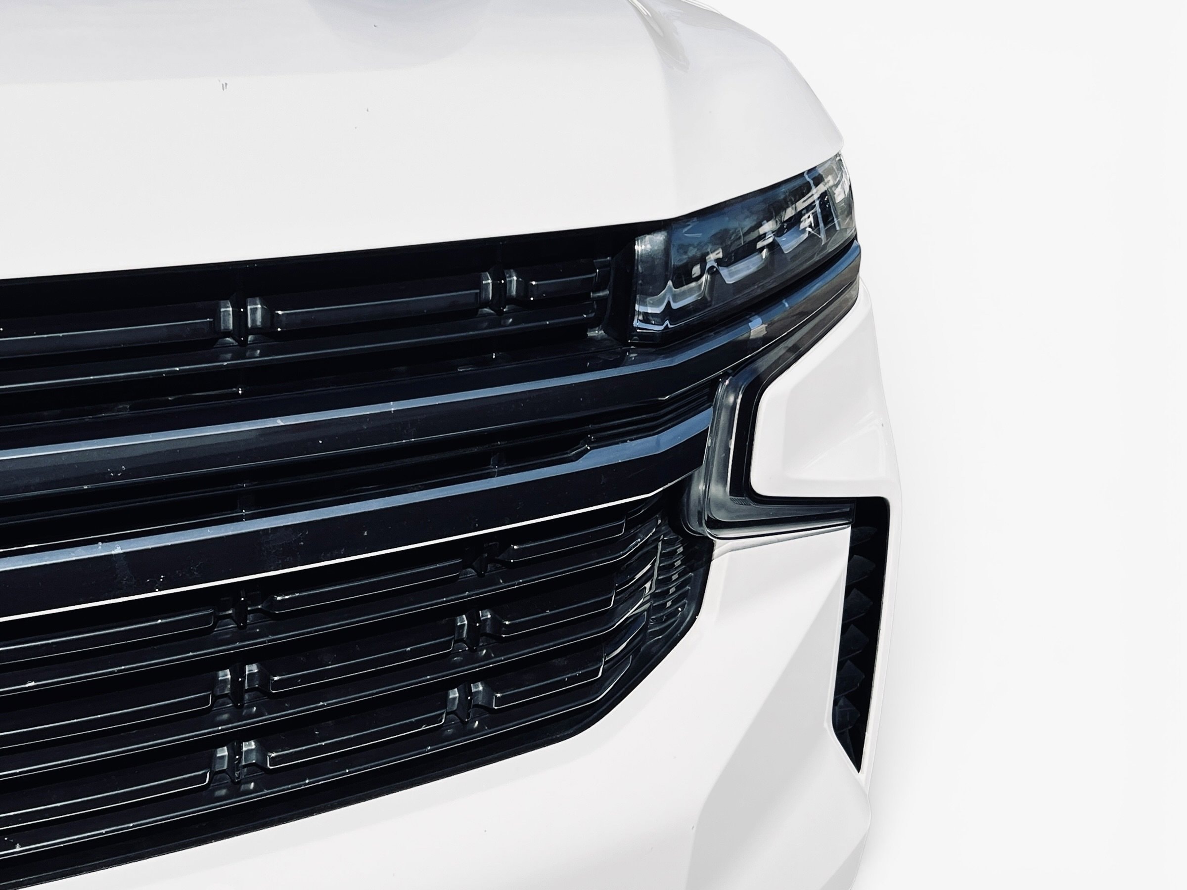 2022 Chevrolet Suburban RST photo 5