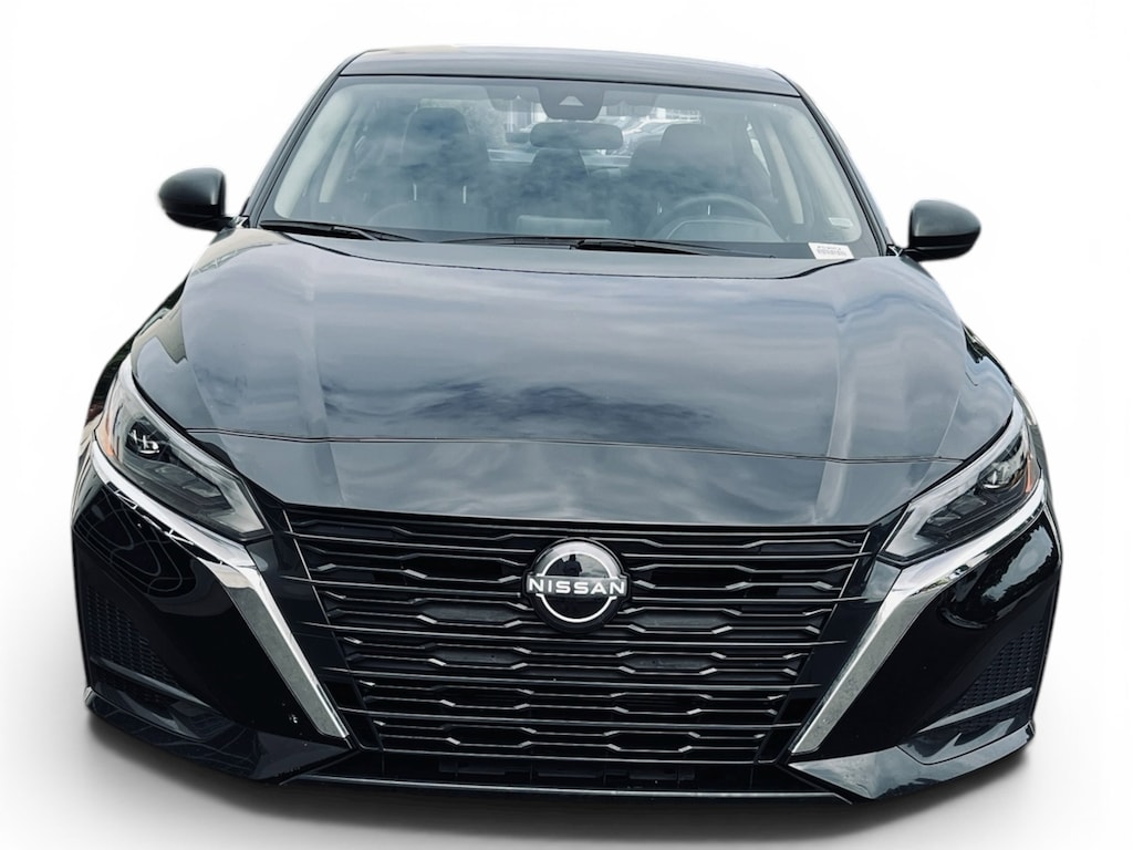 Used 2025 Nissan Altima SV Sedan