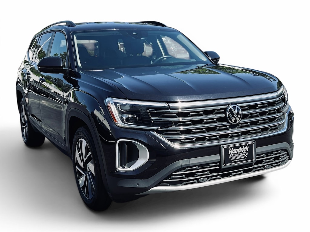 Used 2024 Volkswagen Atlas 2.0T SE w/Technology SUV