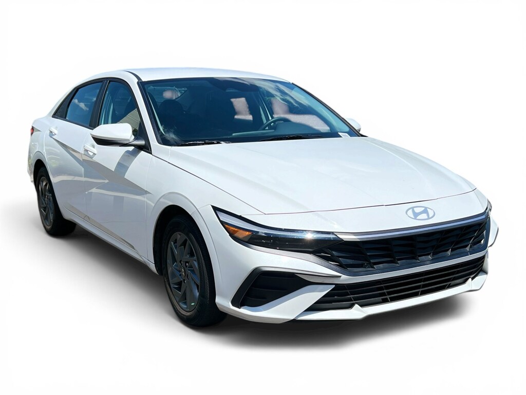 Used 2024 Hyundai Elantra SEL Sedan