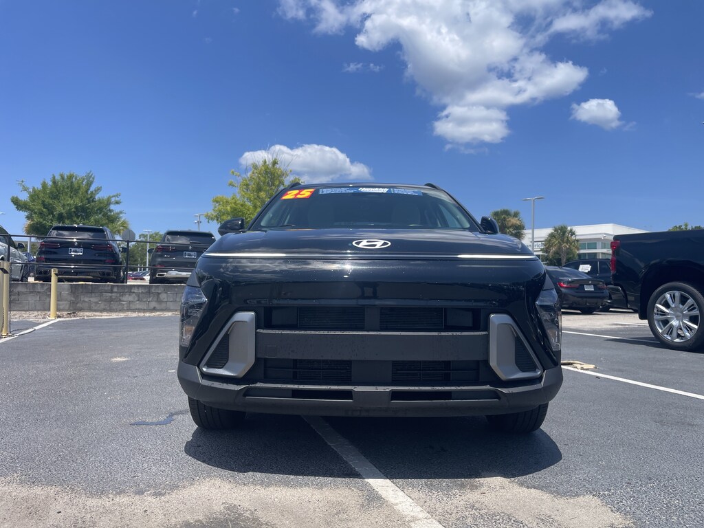 Used 2025 Hyundai Kona SEL SUV