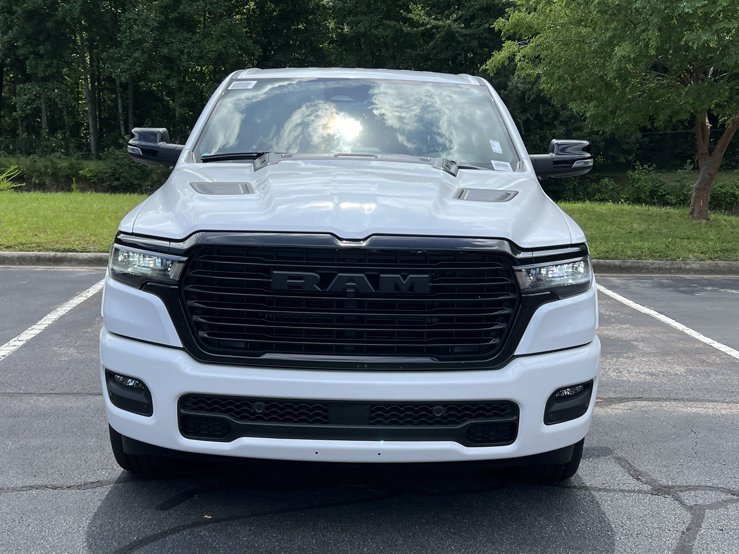 2026 Ram 1500 Laramie photo 2
