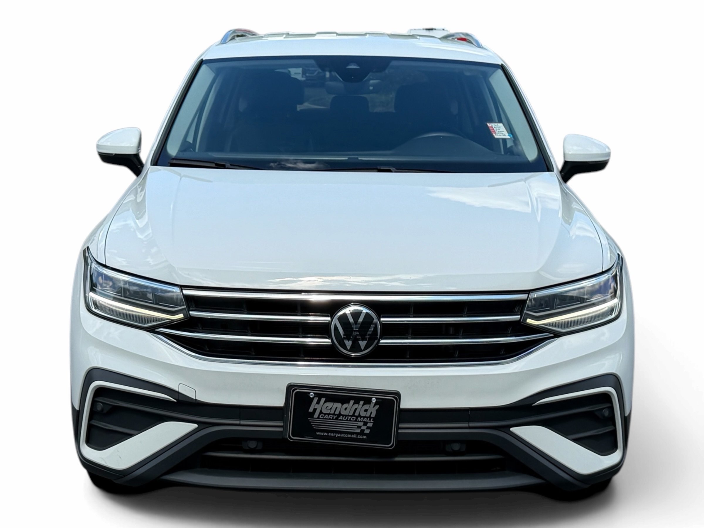 Used 2024 Volkswagen Tiguan SE SUV
