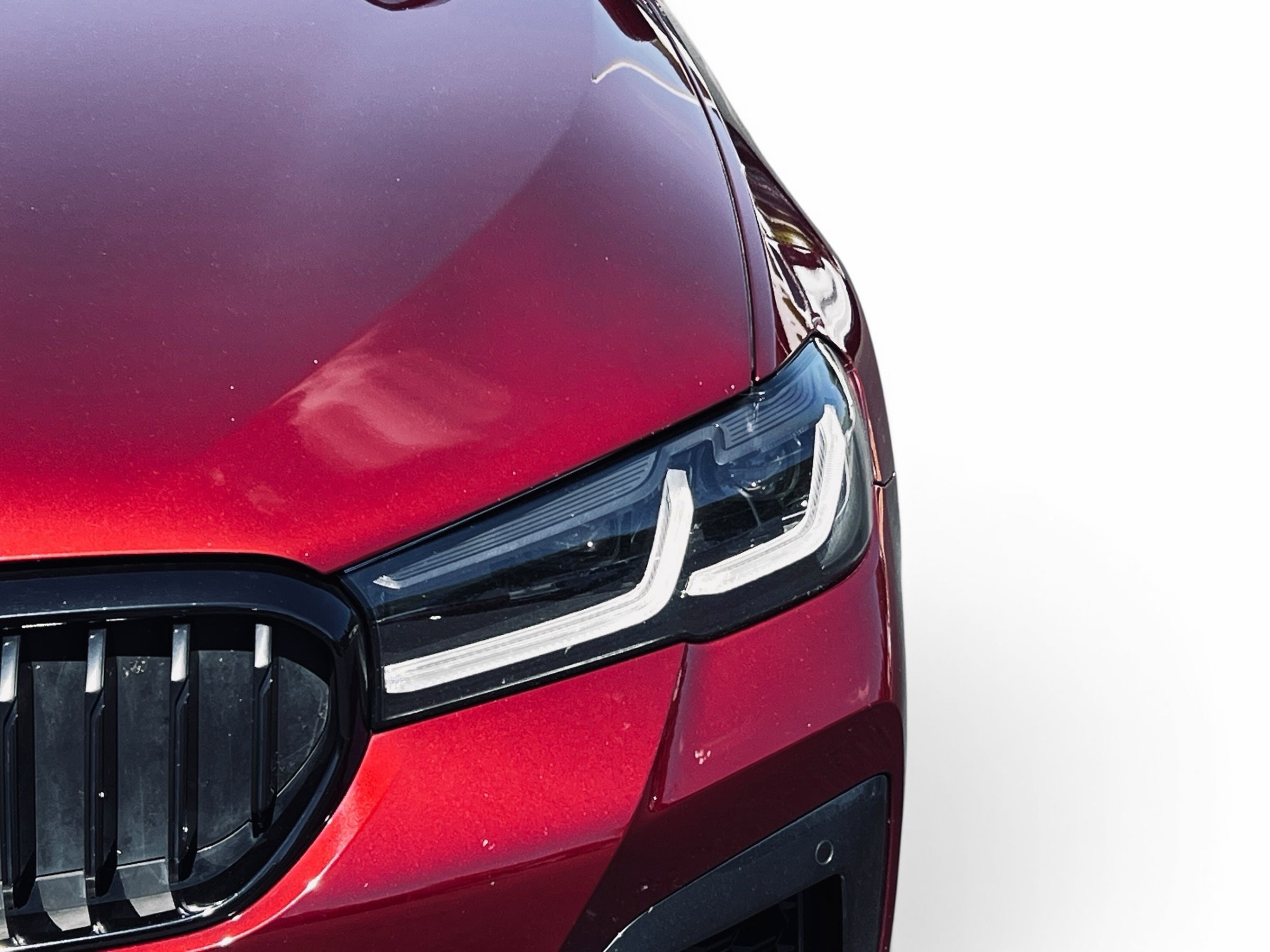 2021 BMW 5 Series M550i xDrive photo 4