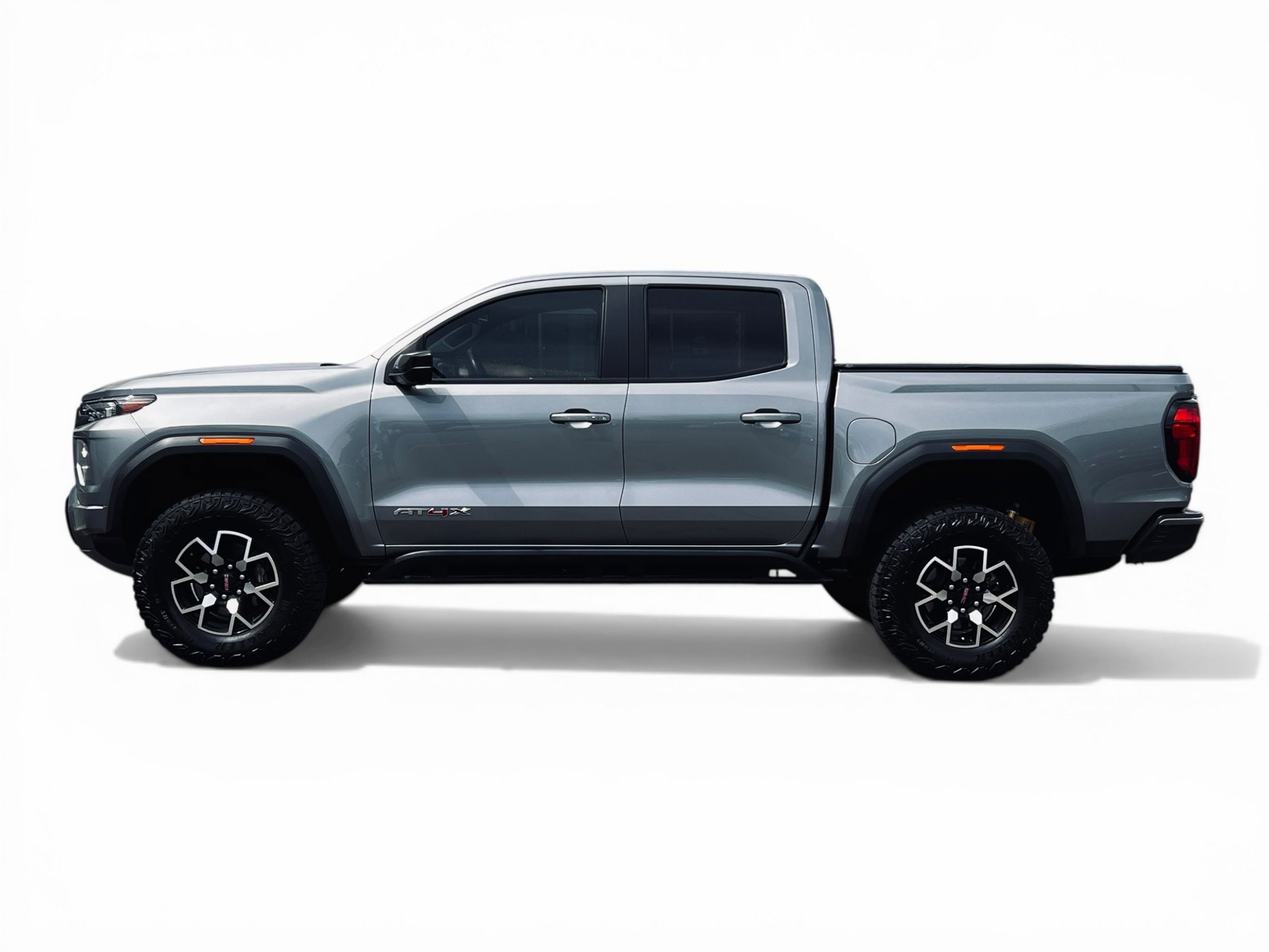 2024 GMC Canyon 4WD AT4X photo 5