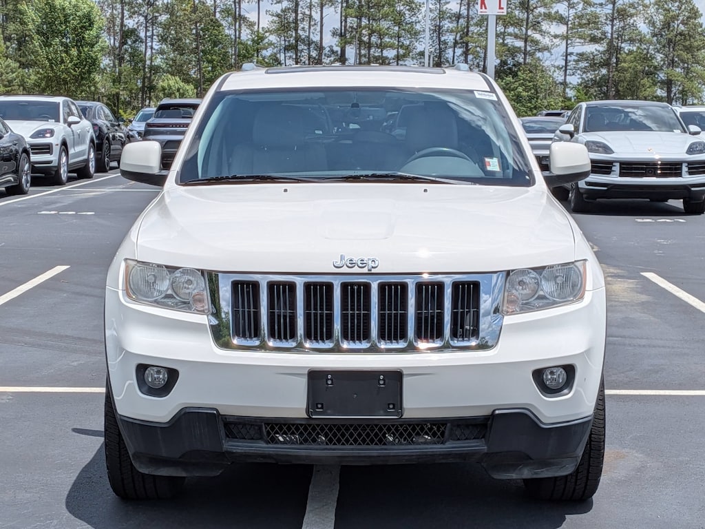 Used 2011 Jeep Grand Cherokee Laredo SUV