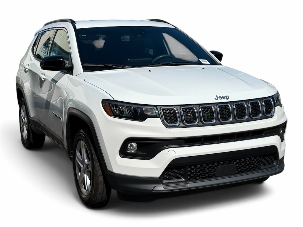 Used 2024 Jeep Compass Latitude SUV