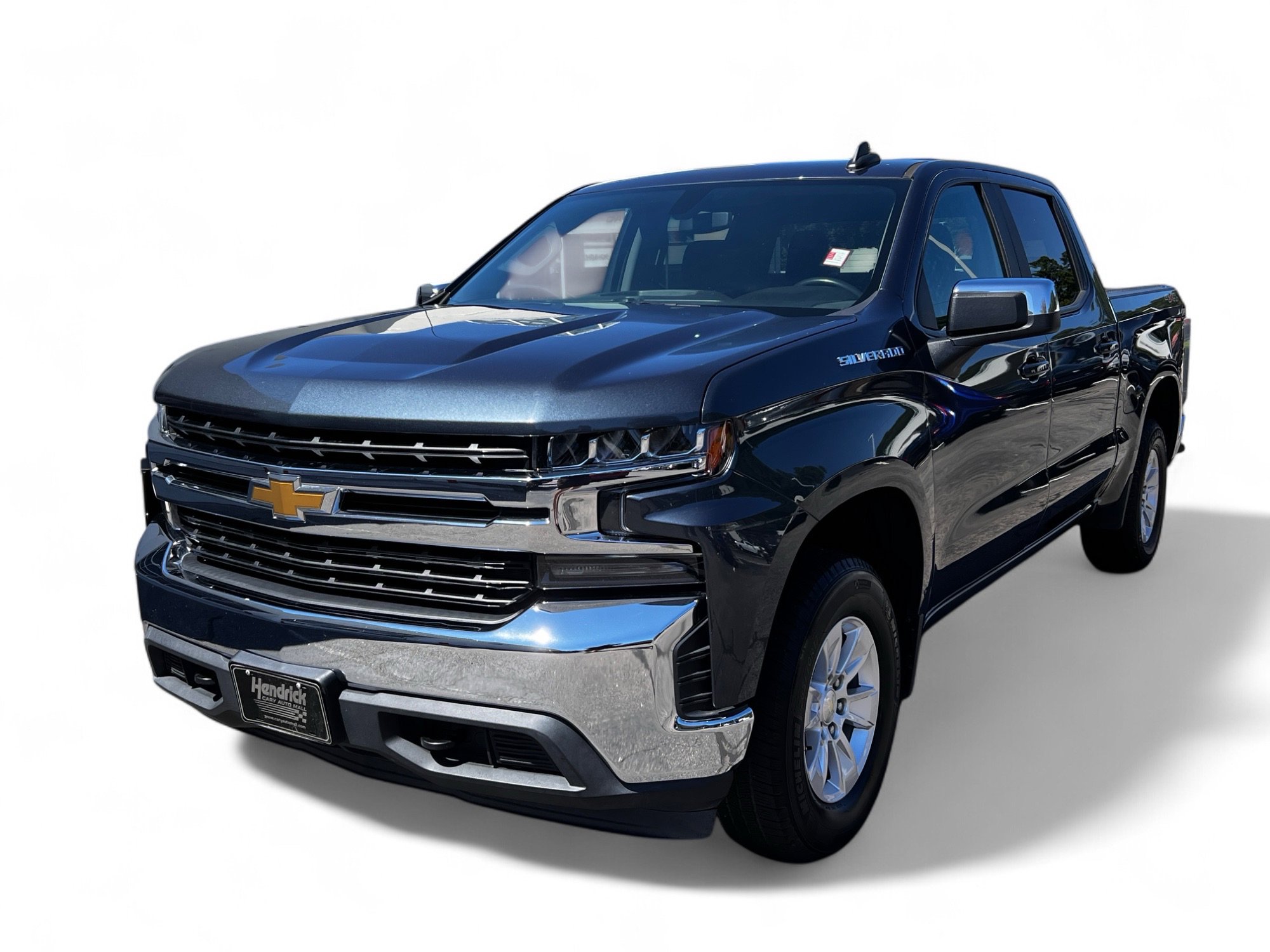 2020 Chevrolet Silverado 1500 LT photo 3