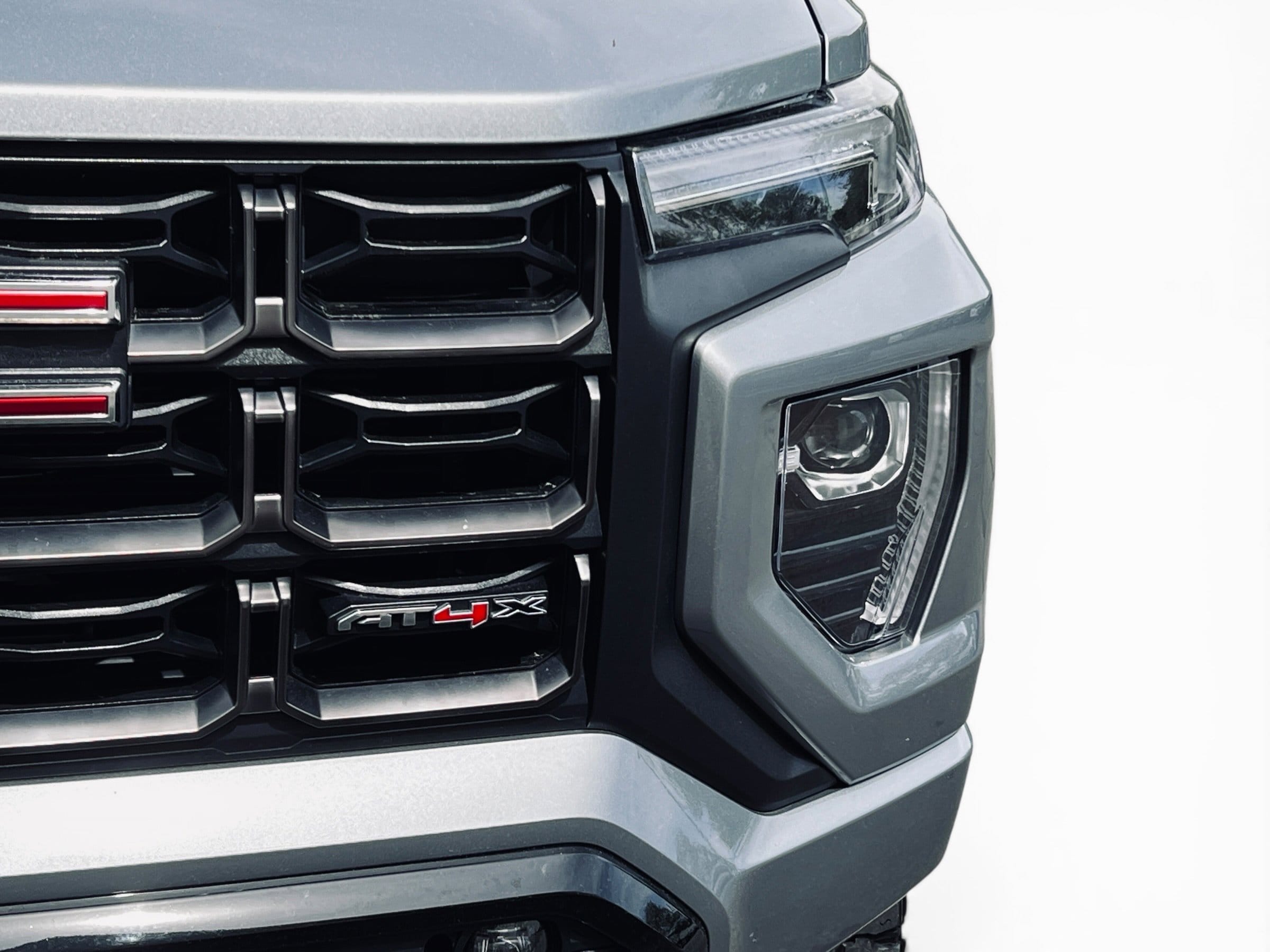 2024 GMC Canyon 4WD AT4X photo 4