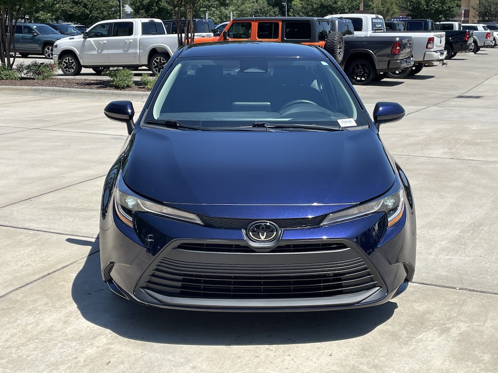 Used 2025 Toyota Corolla LE Sedan