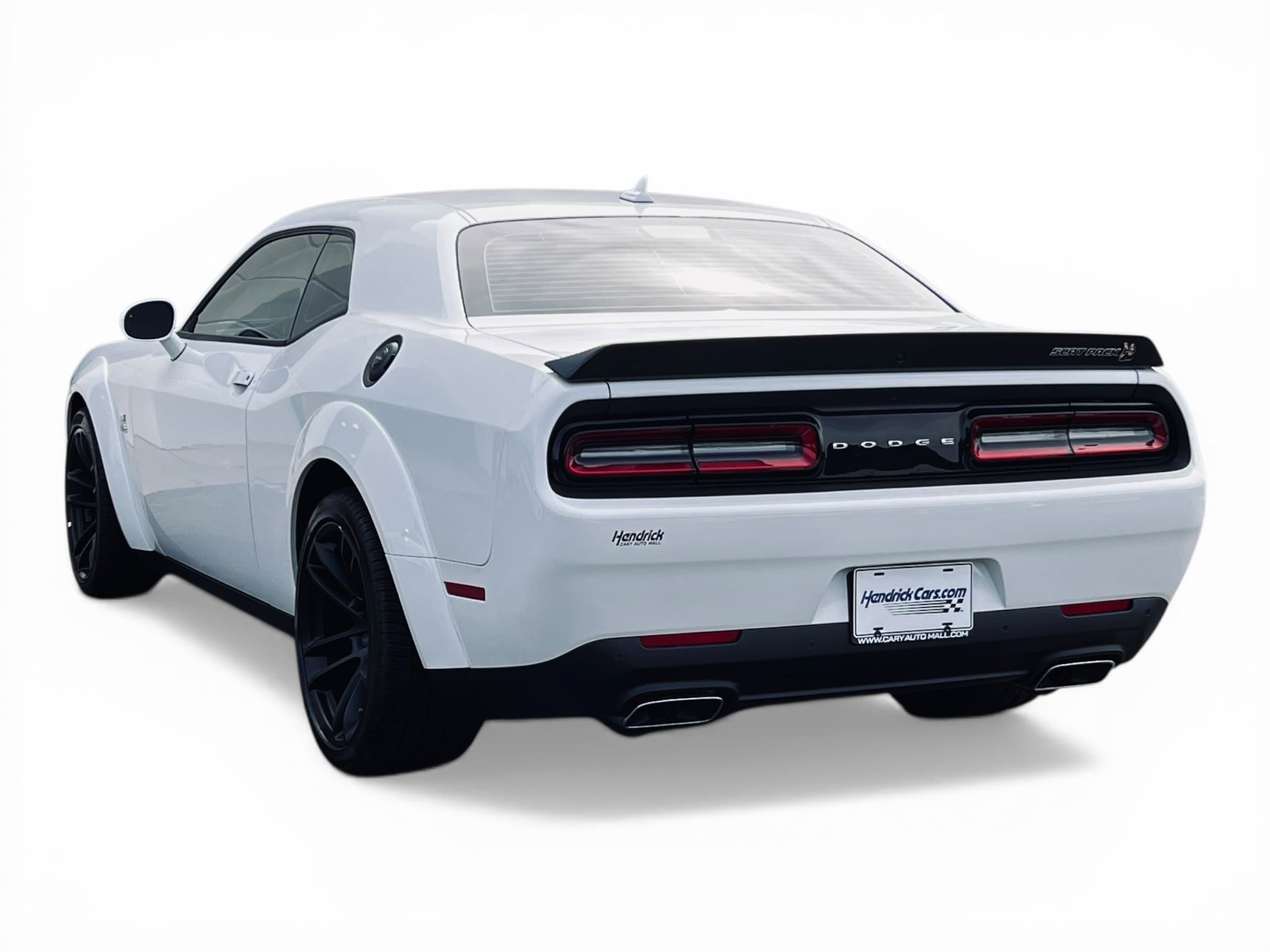 2023 Dodge Challenger R/T Scat Pack Widebody photo 6