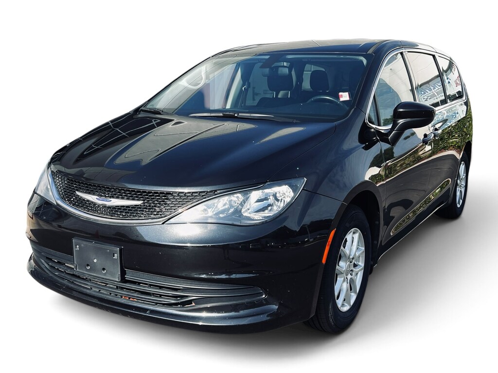 Used 2020 Chrysler Voyager LX Minivan