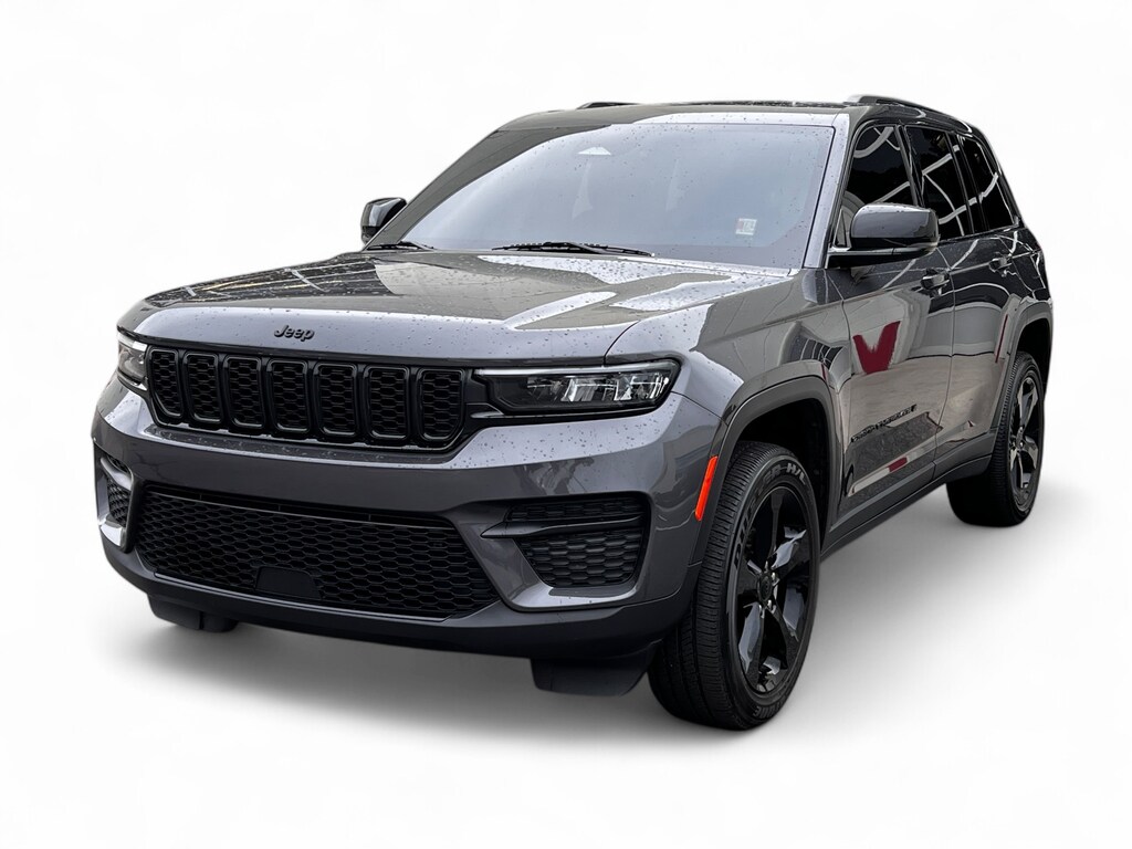 Used 2024 Jeep Grand Cherokee Altitude SUV