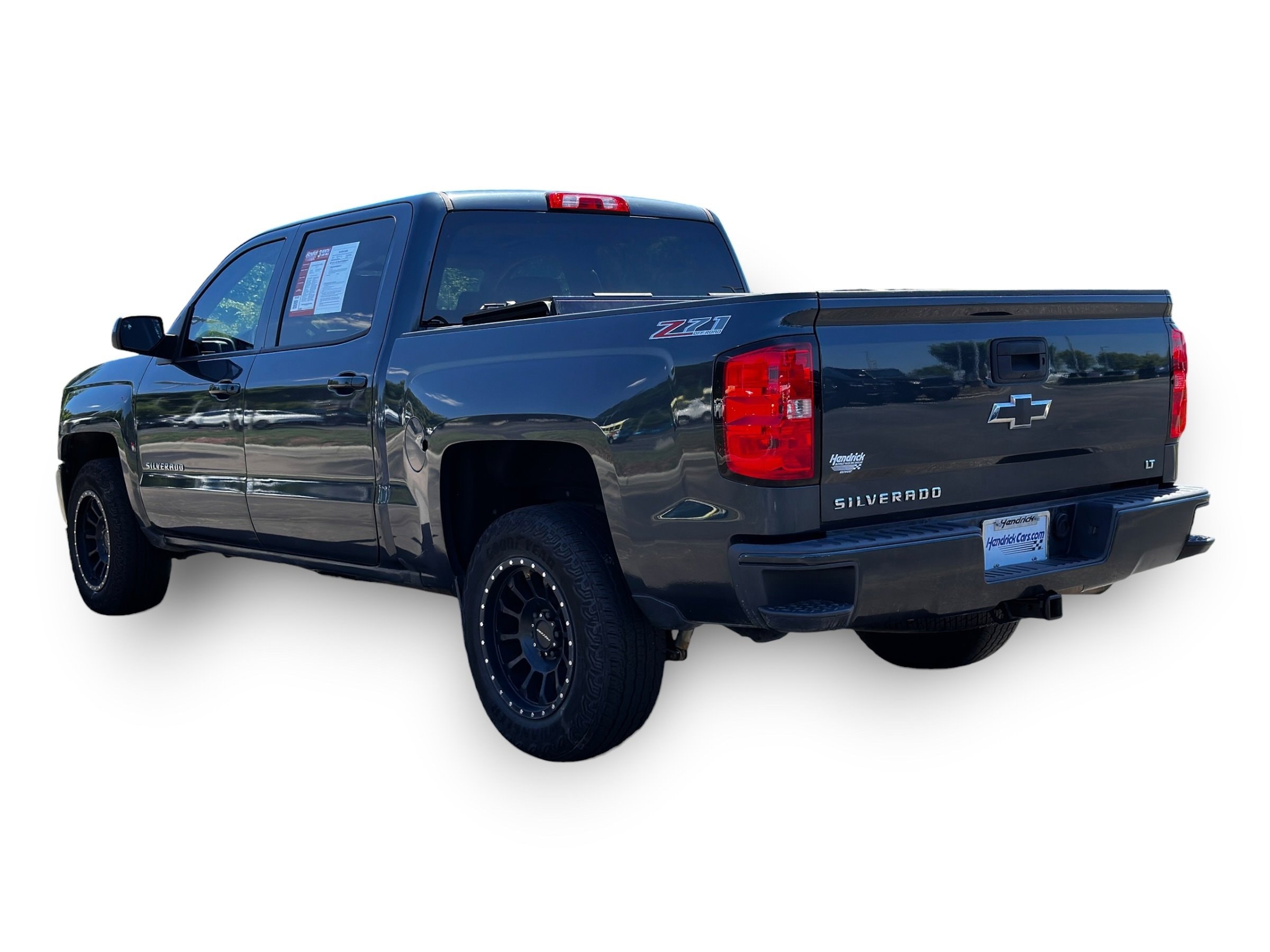 2017 Chevrolet Silverado 1500 LT photo 3