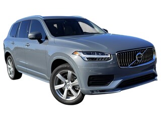 2021 Volvo XC90 Momentum SUV