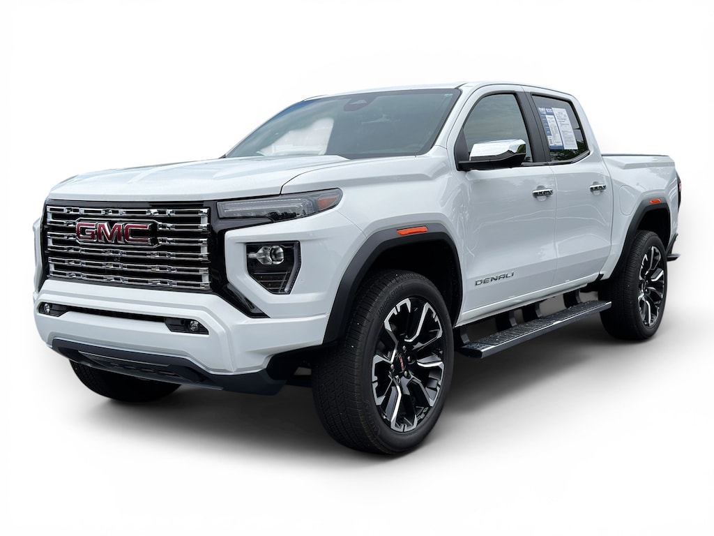 Used 2025 GMC Canyon 4WD Denali Pickup