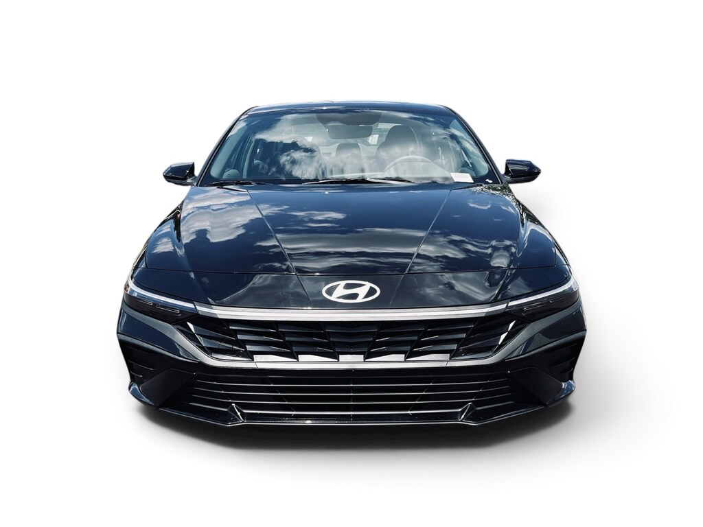 Used 2025 Hyundai Elantra SEL Sport Sedan