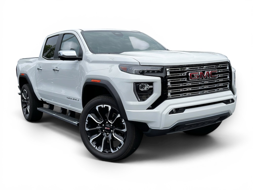 Used 2025 GMC Canyon 4WD Denali Pickup
