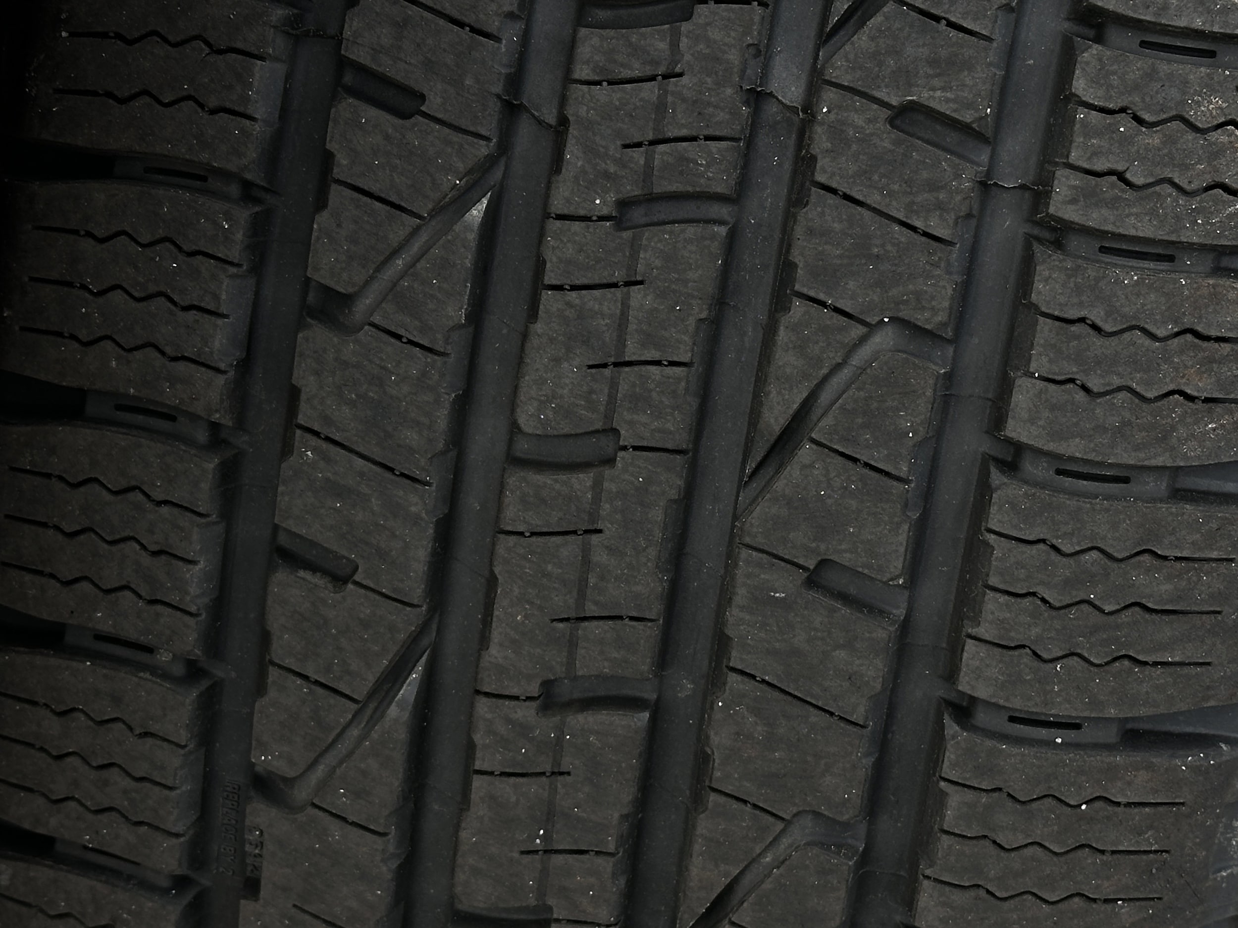 2024 GMC Yukon Denali photo 6