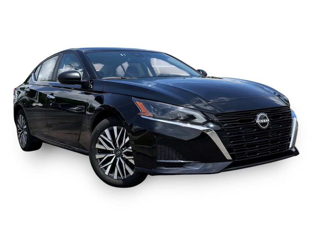 Used 2025 Nissan Altima SV Sedan