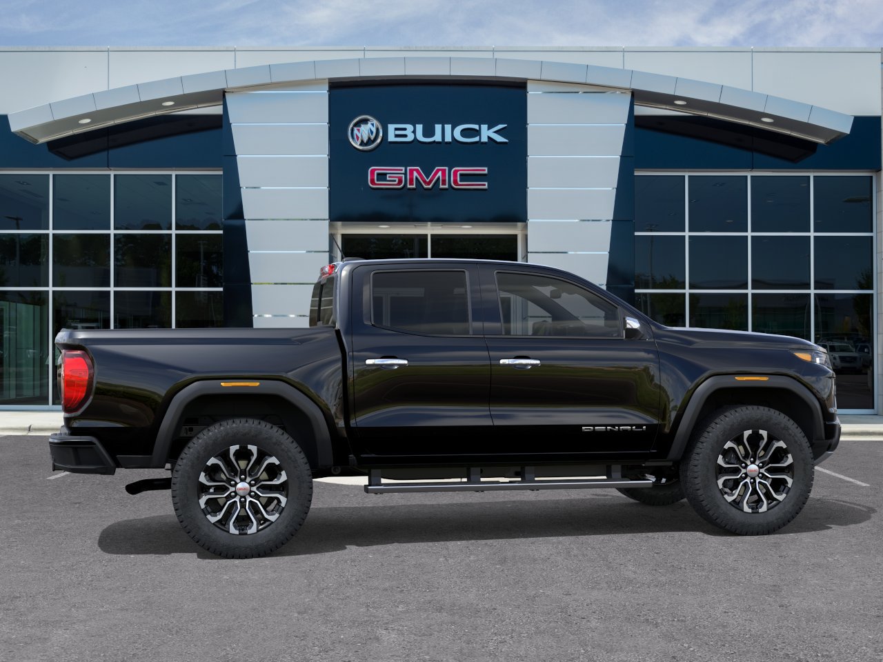 GMC Canyon 4WD Denali