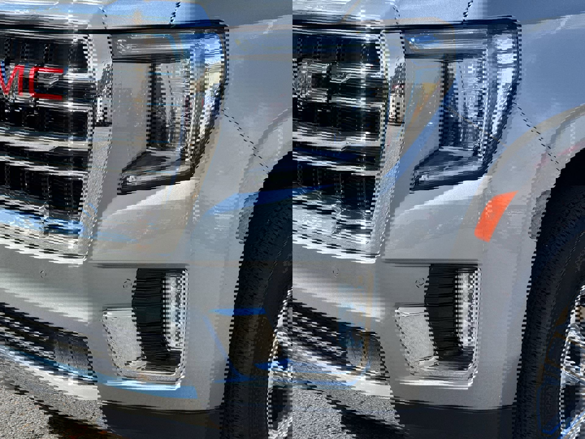 2024 Gmc Yukon SLT photo 4