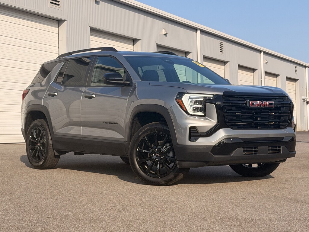 Used 2026 GMC Terrain FWD Elevation SUV